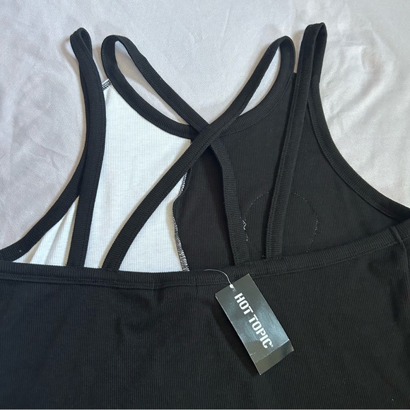 Hot Topic Yin/Yang Tank Top - Picture 3 of 5